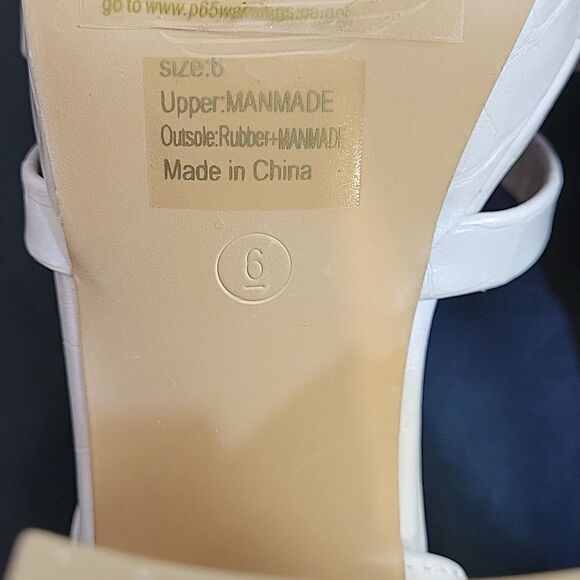 BRAND NEW OLIVIA MILLER HIGH BLOCK HEEL OPEN TOE ADJUSTABLE BUCKLE SANDAL - Picture 13 of 15